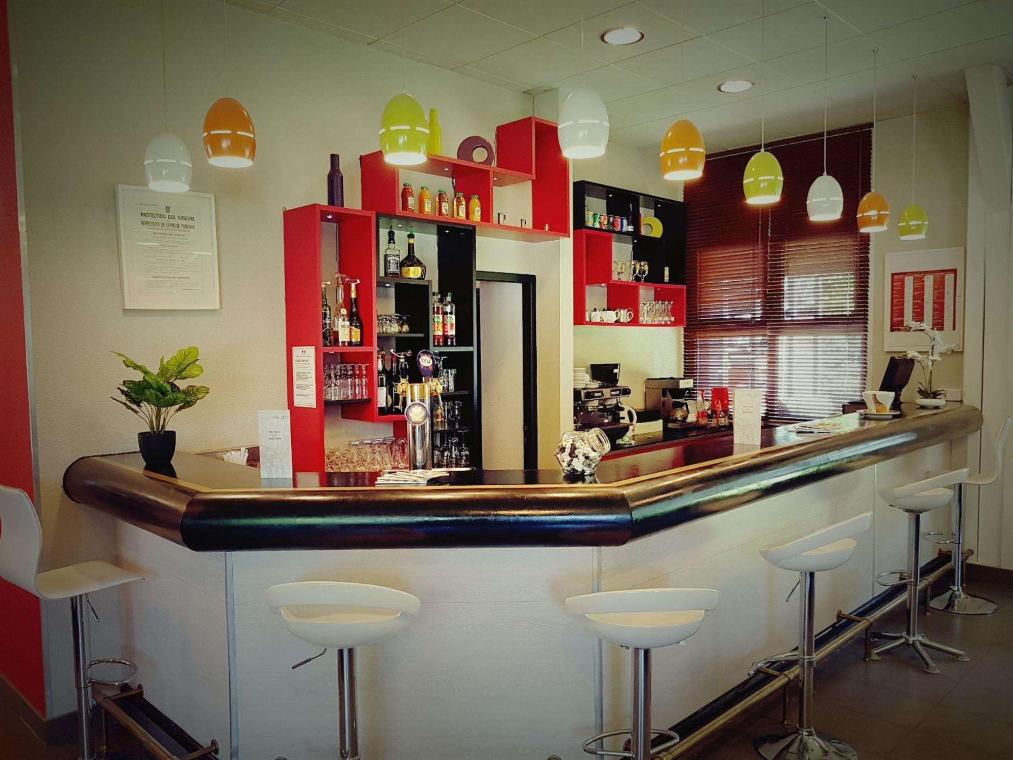 Brit Hotel Lyon Nord Dardilly Zewnętrze zdjęcie