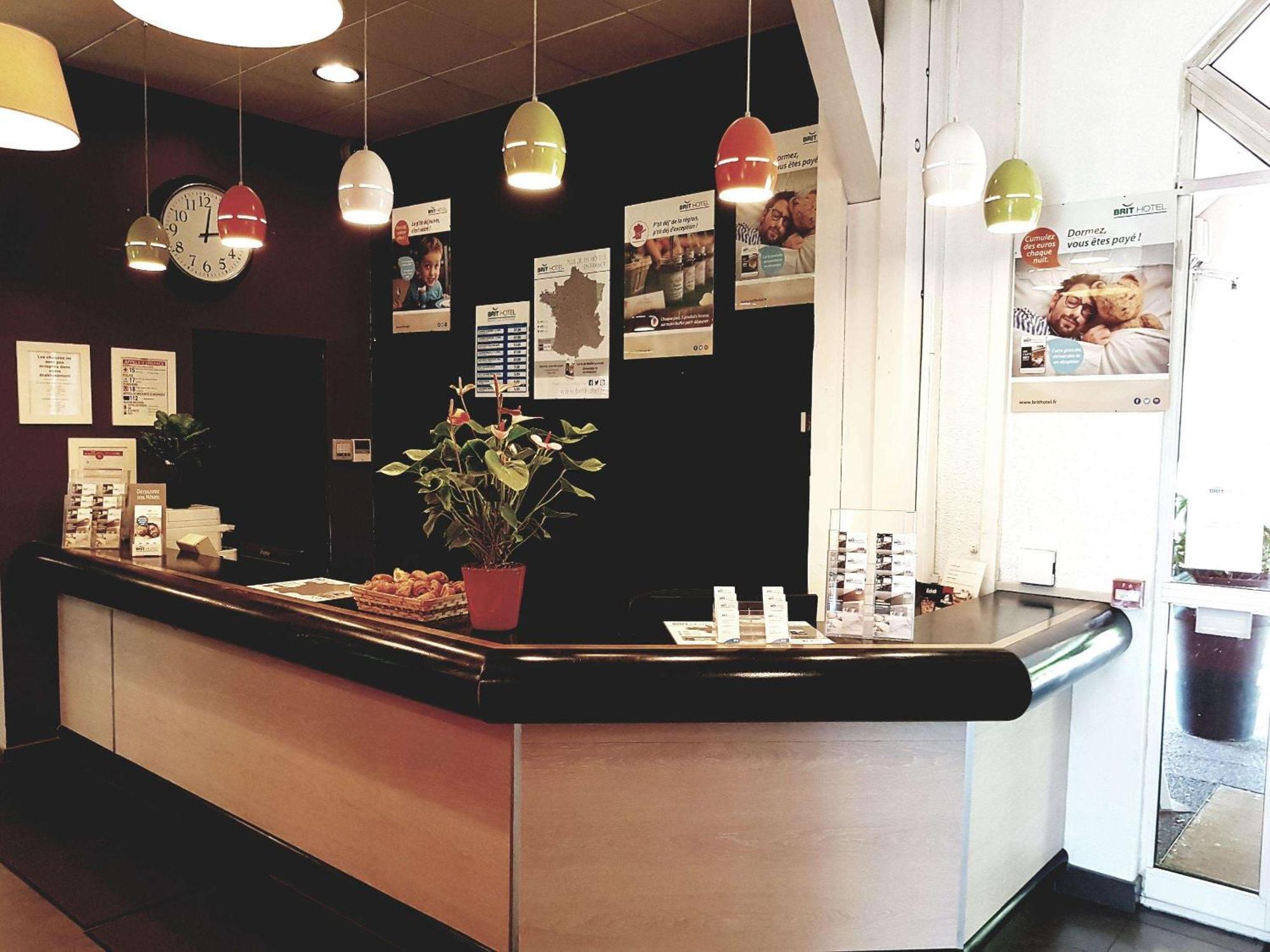 Brit Hotel Lyon Nord Dardilly Zewnętrze zdjęcie