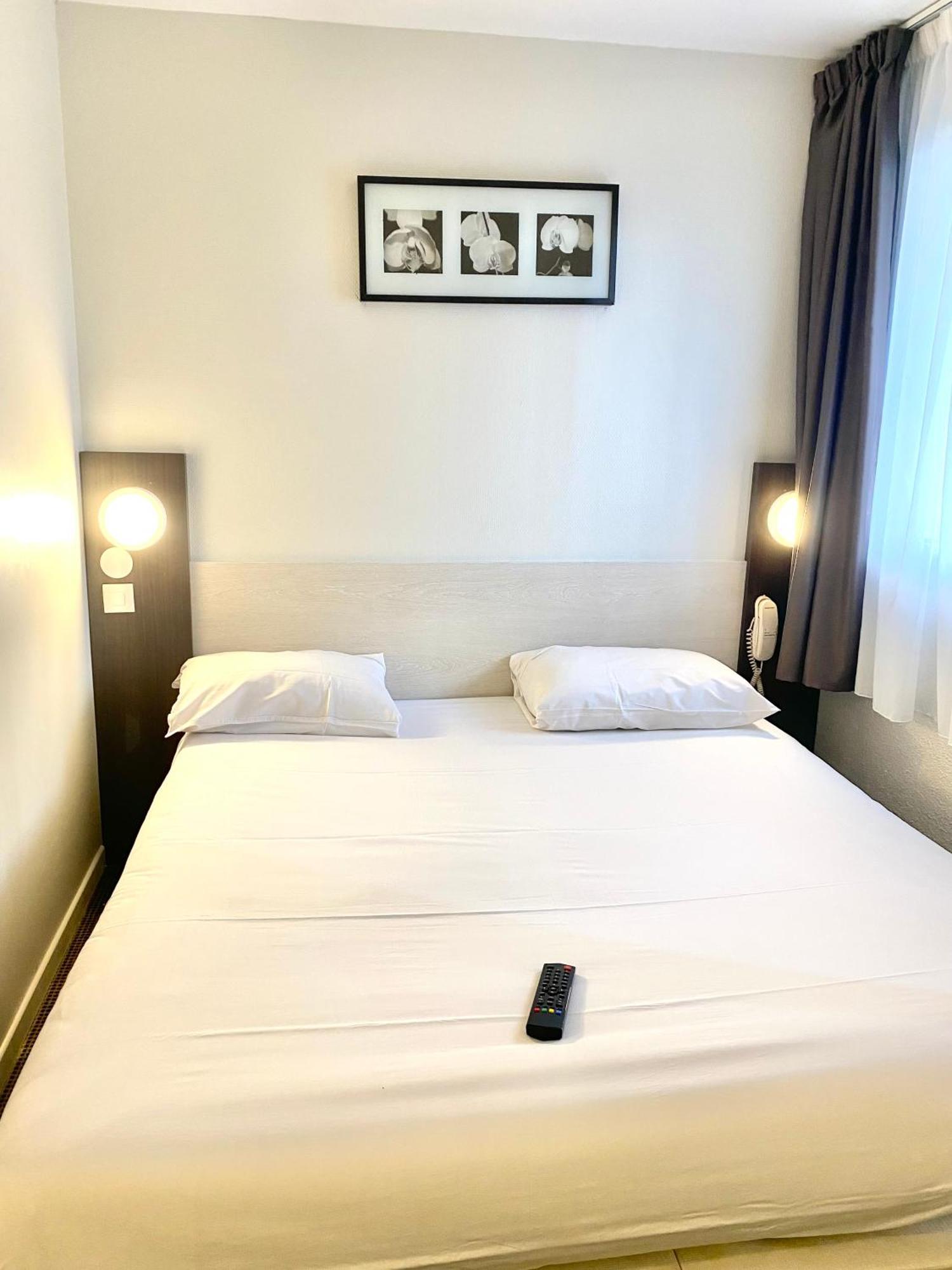 Brit Hotel Lyon Nord Dardilly Zewnętrze zdjęcie